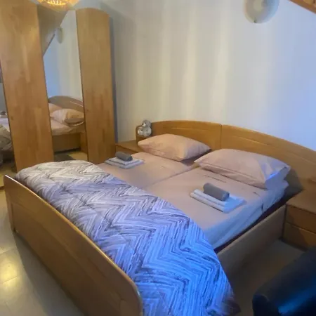 Casa De Nicola Apartamento Tarvisio